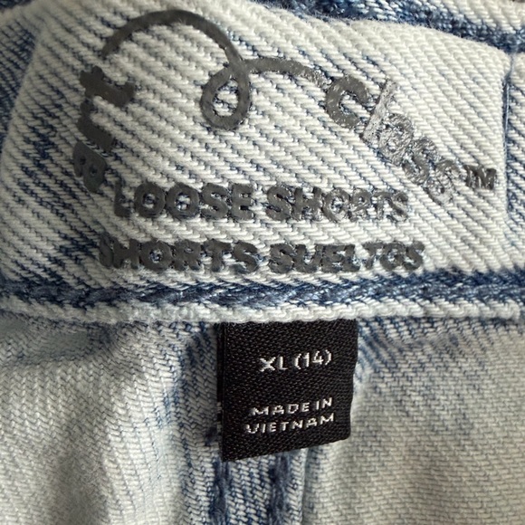 Acid Wash Jorts - Picture 4 of 5